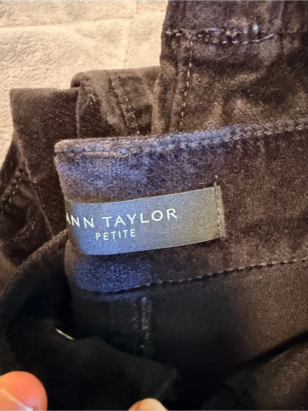 Ann Taylor Skinny Velvety Jeans in black